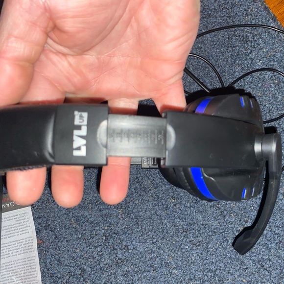 LvL-Up Artillery Pro Gaming Headset - Excellent Condition 9/10⭐️ - Picture 9 of 15
